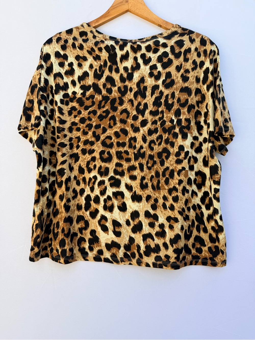 Zara Animal Print Tee, Large, NWT, Free Jewelry Gift Included! - Picture 2 of 6